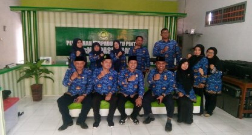 Kunjungan dari MTs Negeri 2 Kota Surabaya, Perkuat Silaturahmi dan Saling Berbagi di MTs Negeri 6 Pasuruan