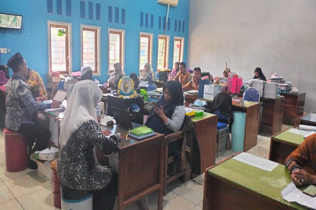 Rapat Dinas Guru dan Tenaga Kependidikan MTsN 6 Pasuruan Bahas Agenda Strategis Bulan Juni 2026