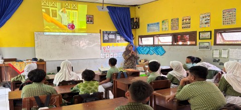 Tim PMBM MTsN 6 Pasuruan Laksanakan Sosialisasi di SDN Sladi Kejayan